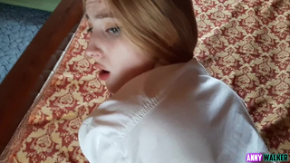 Один раз выебал сводную сестру, и теперь делает так постоянно