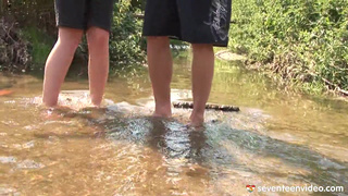 Сельский перепихон с соседкой на огороде