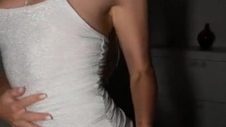 Обмажусь кончей и буду мастурбировать, пока не обкончаюсь