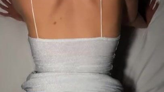 Обмажусь кончей и буду мастурбировать, пока не обкончаюсь