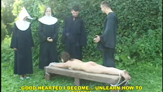 Высекли розгами девченку на лавке